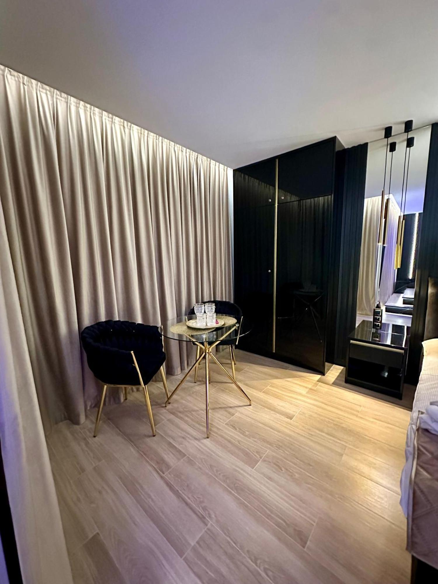 Masarska 6 Vip Apartamenty Jacuzzi クラクフ エクステリア 写真